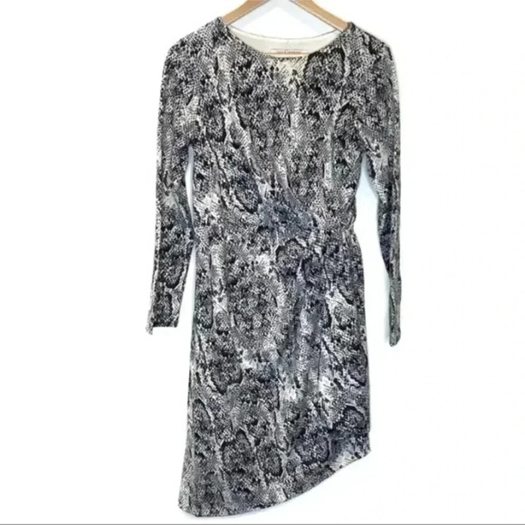 Julia Jordan Snakeskin Twist Asymmetrical Dress - Picture 2 of 8